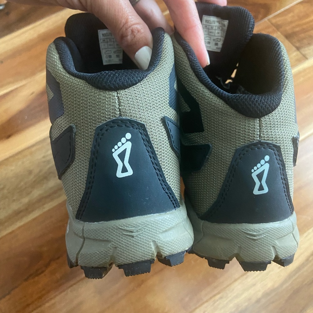 Inov8 Roclite hiking boot - Picture 6 of 8